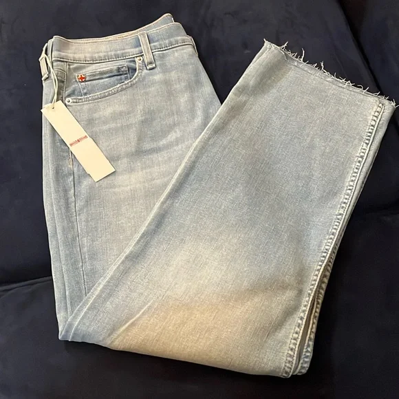HUDSON NOA Mid Rise Straight Crop (NWT) 32/14 - Picture 1 of 7